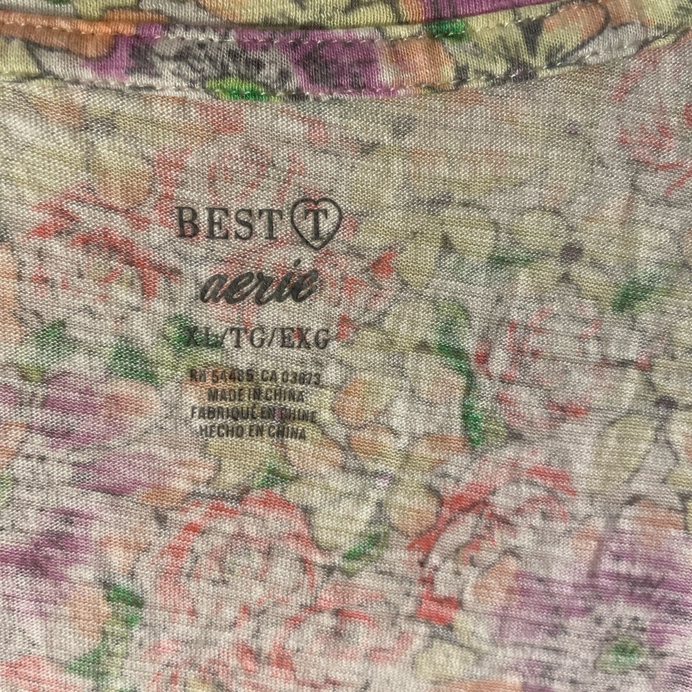 Aerie 3 t-shirt bundle - Picture 7 of 10